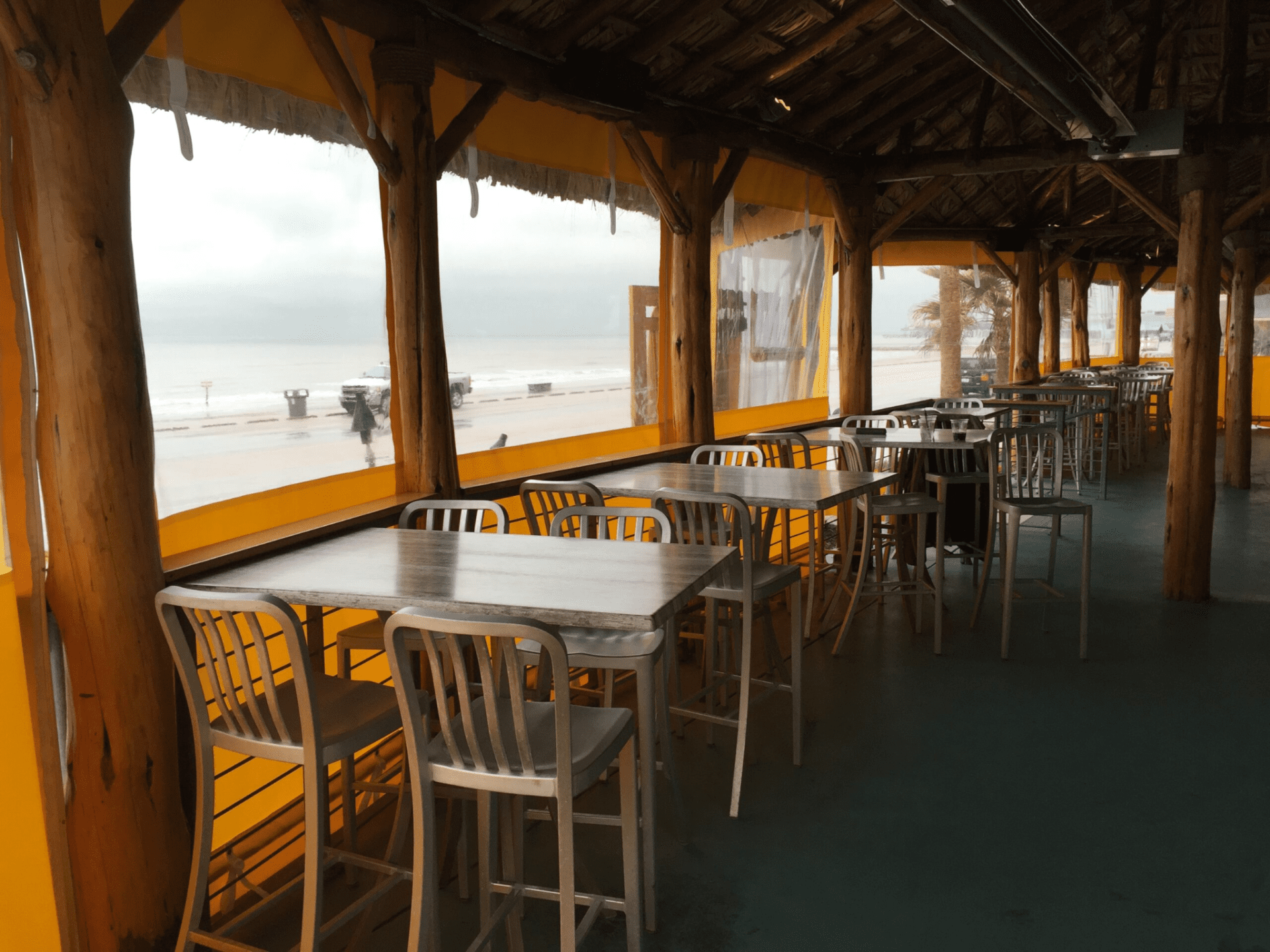 Designing an Inviting Outdoor Restaurant Space Enclosure Guy